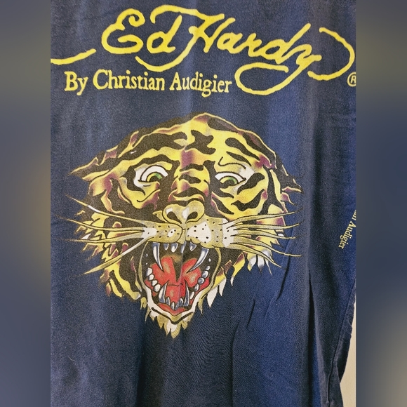 Retro Ed Hardy T-shirt - Picture 2 of 11